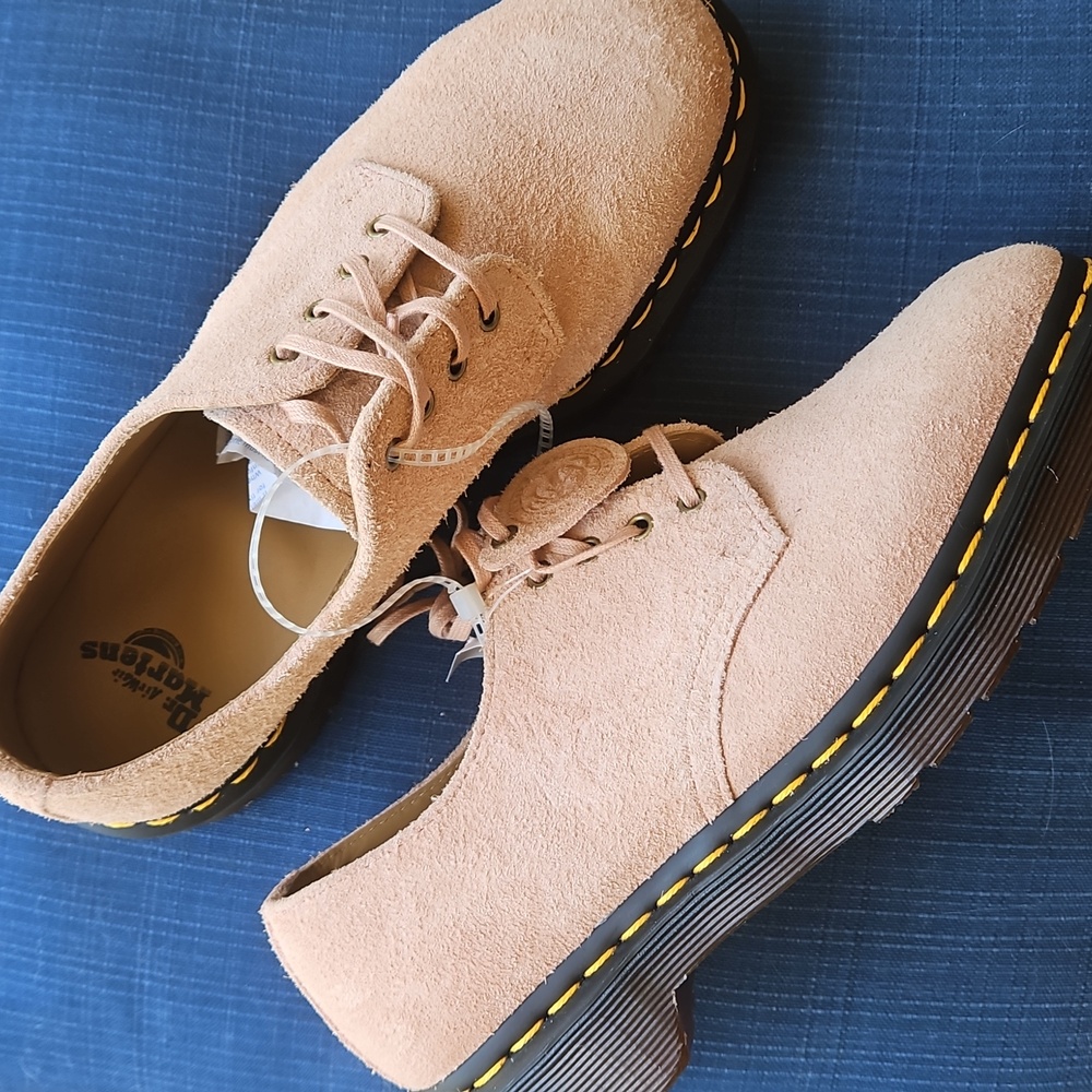 Dr Martens Smiths Oxford Shoes Desert Oasis Suede Peach Beige Woman's 6 Men's 5
